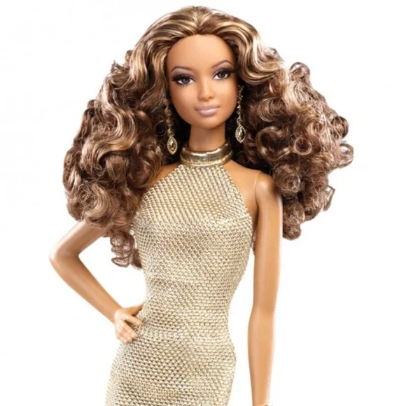 Barbie Look Red Carpet Doll in Shimmering Gold Dress Barbie Look Red Carpet Doll in Shimmering Gold Dress